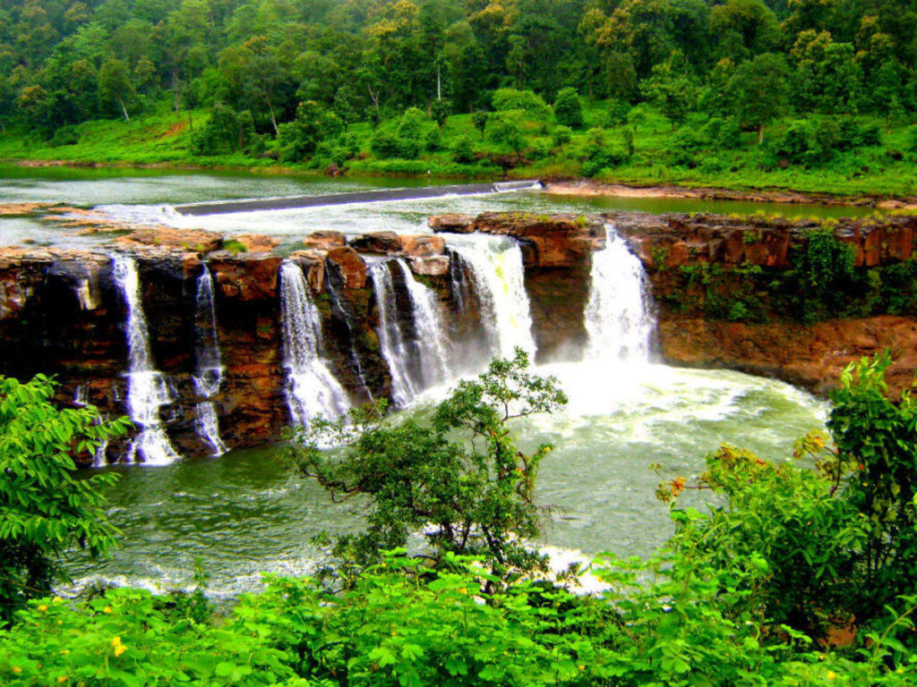 Saputara-The-Dangs-(gujarat-ma-farva-layak-sthal)